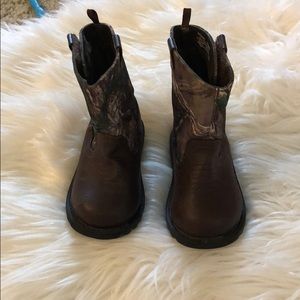 Toddler boots